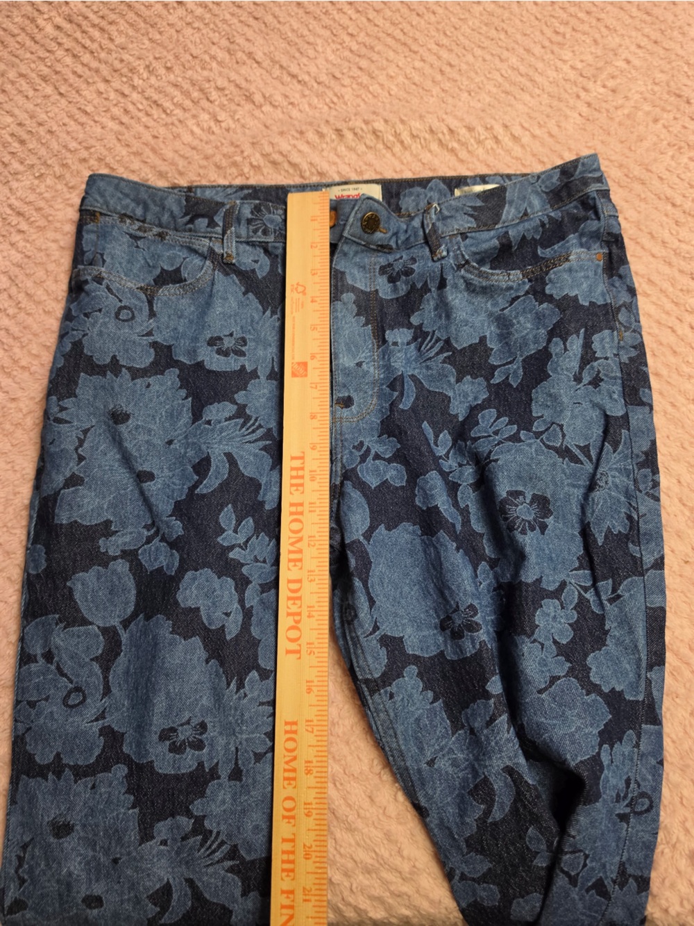 Wrangler Floral High-Rise Fierce Flare Jeans- Size 16 - Picture 9 of 12